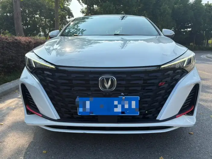 Changan Eado 2023 Model PLUS Changxiang Edition Blue whale NE 1.4T GDI DCT Noble Model – фото 2