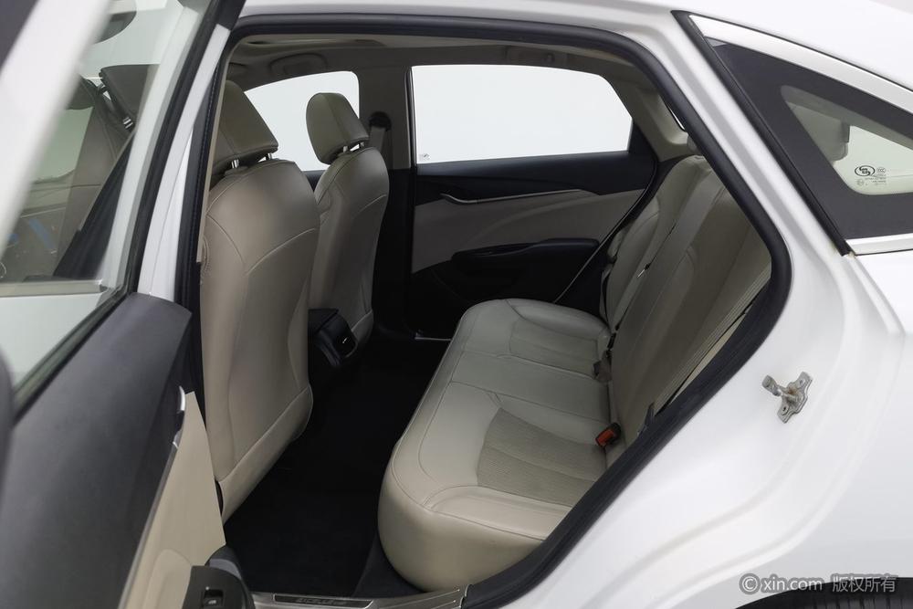 Buick Excelle 2016 15N Automatic Elite – фото 20