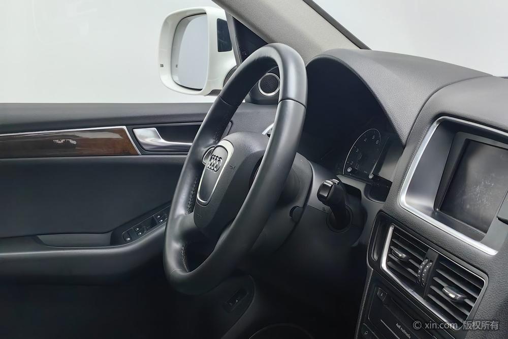 Audi Q5 2012 2.0 TFSI Comfort – фото 10