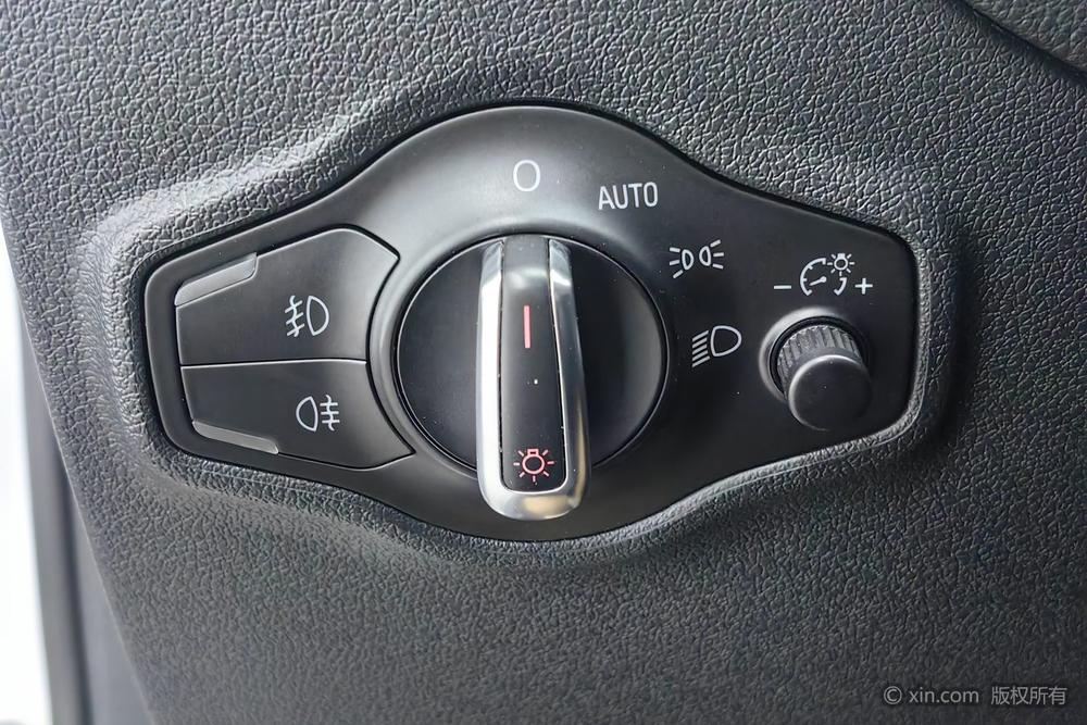Audi Q5 2012 2.0 TFSI Comfort – фото 16