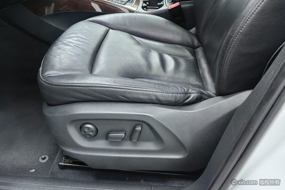 Audi Q5 2012 2.0 TFSI Comfort – фото 18