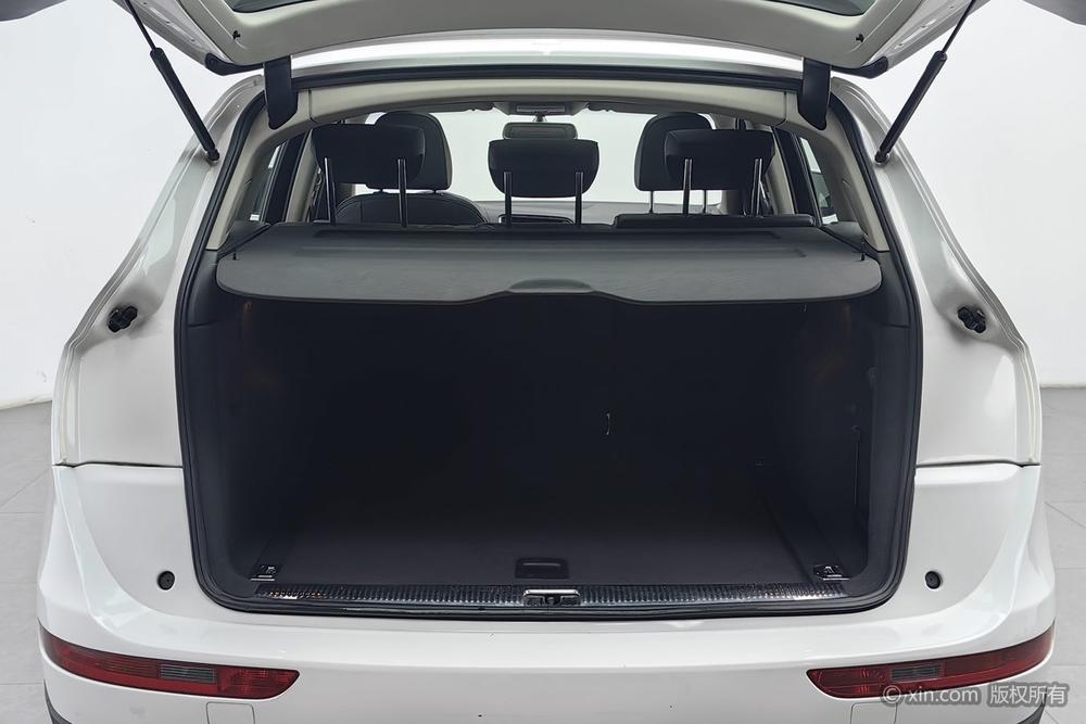 Audi Q5 2012 2.0 TFSI Comfort – фото 23