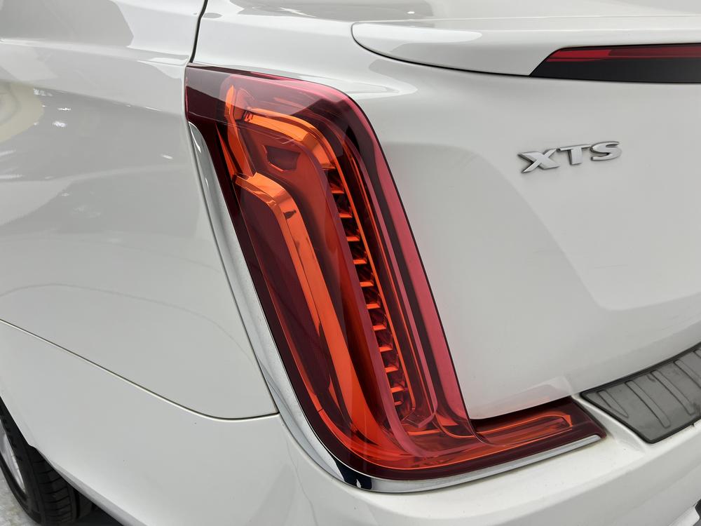 Cadillac XTS 2018 28T Technology – фото 13