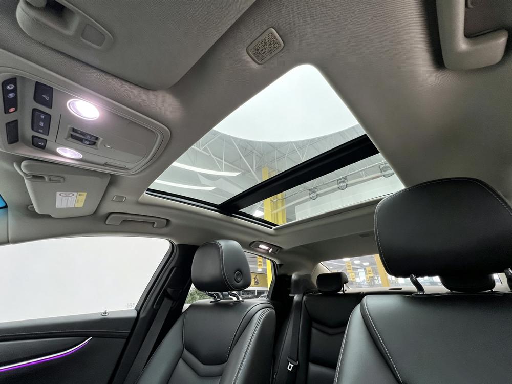 Cadillac XTS 2018 28T Technology – фото 19