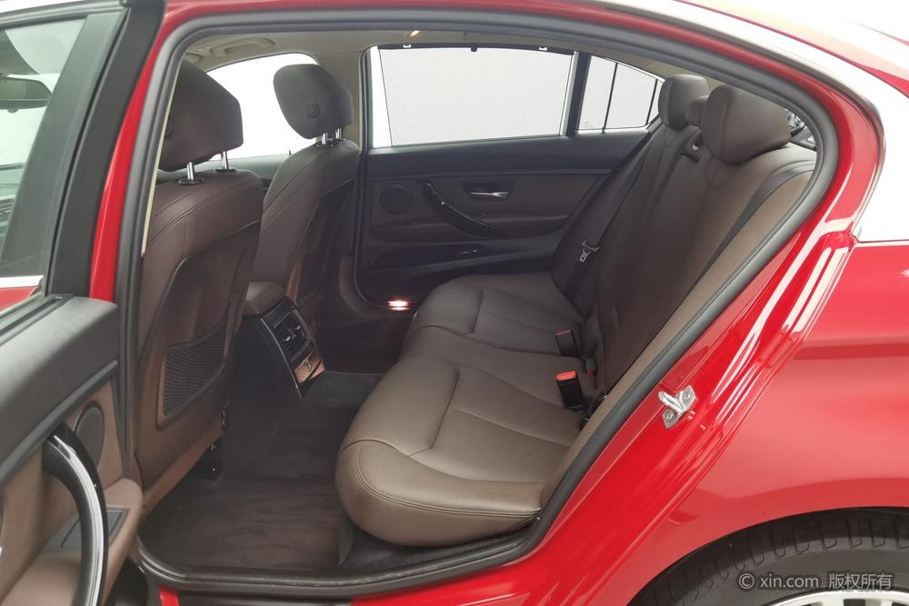 BMW 3 Series 2018 320Li Style – фото 19