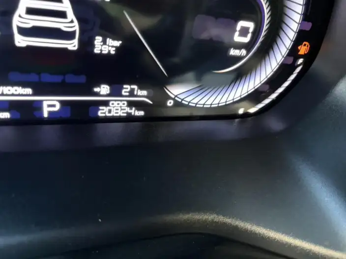 Geely Emgrand 2023 Model No. 4 Gen Champion Edition 1.5L CVT Flagship Model – фото 6