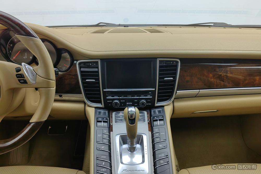 Porsche Panamera 2010 Panamera 4 3.6L – фото 11