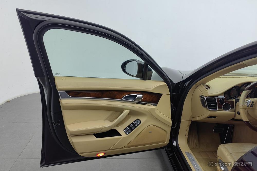 Porsche Panamera 2010 Panamera 4 3.6L – фото 21