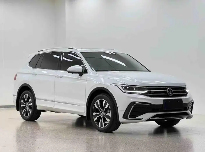Volkswagen Tiguan L 2023 Model 330TSI 2WD R-Line Enjoy the version more – фото 3