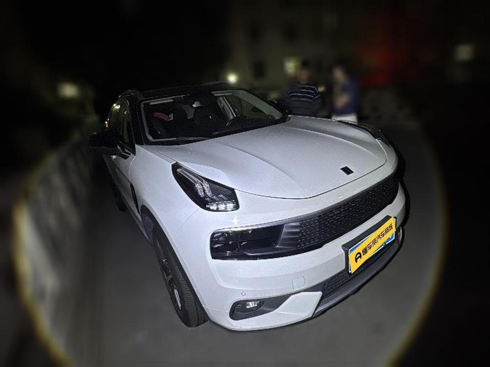 Lynk & Co 01 2017 2.0T 4WD Jin Pro Edition – фото 3