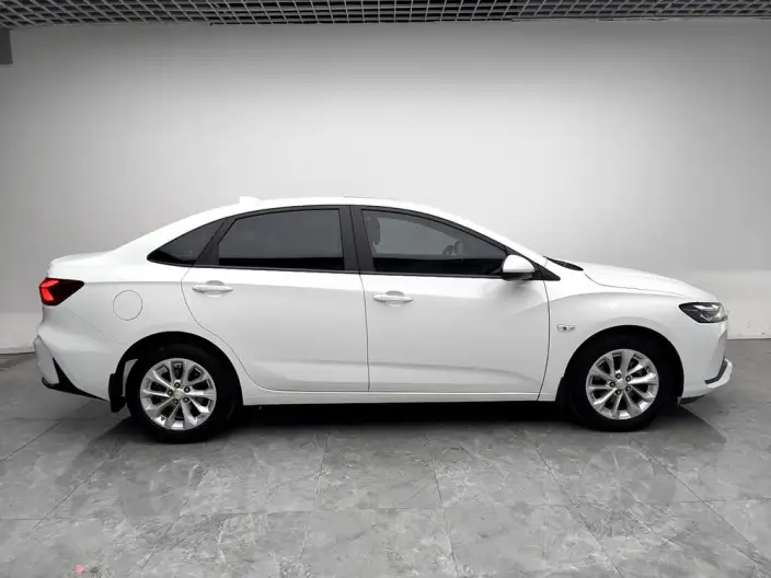 Chevrolet Corolla 2023 Model 1.5L DCT Yuexiang Edition – фото 8
