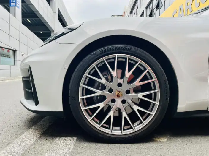 Panamera 2024 Model Panamera 4 Executive Extended Edition 2.9T – фото 6