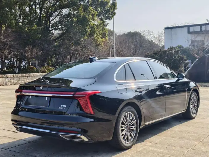 Hongqi H5 2023 Model 1.5T DCT Flag Rhythm Edition – фото 6