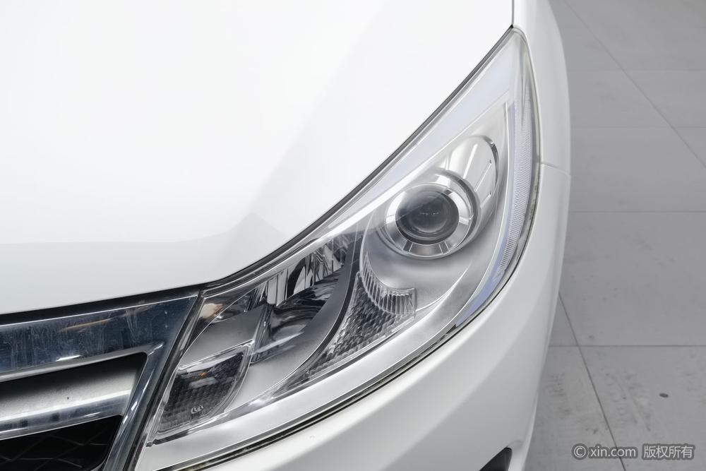 Surui 2014 1.5L Manual Luxury – фото 7