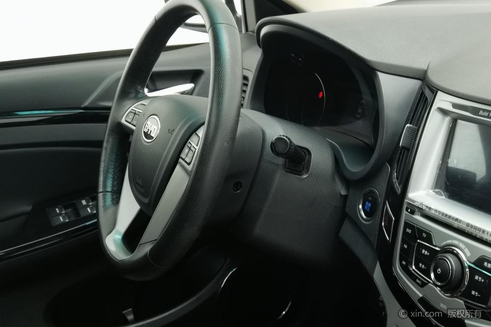 Surui 2014 1.5L Manual Luxury – фото 13
