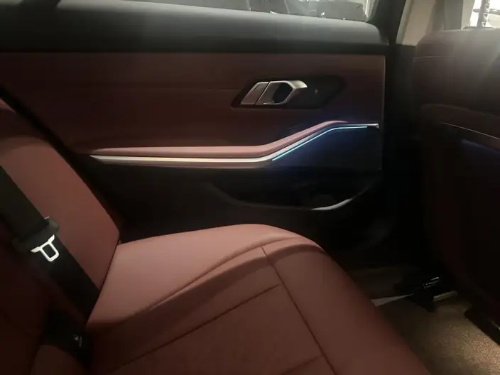 BMW 3 Series 2025 Model 330Li M Sports Night Set – фото 6