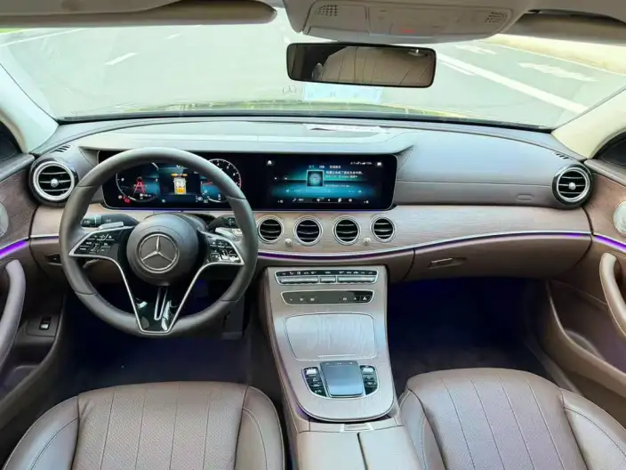 Mercedes-Benz E-Class 2022 Model E 300 L Luxury Model sedan – фото 7