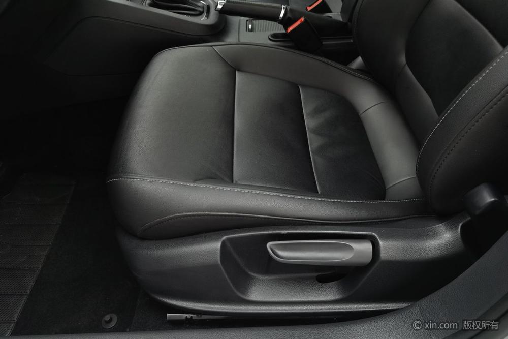 Volkswagen Sagitar 2017 180TSI автоматическое Premium – фото 18