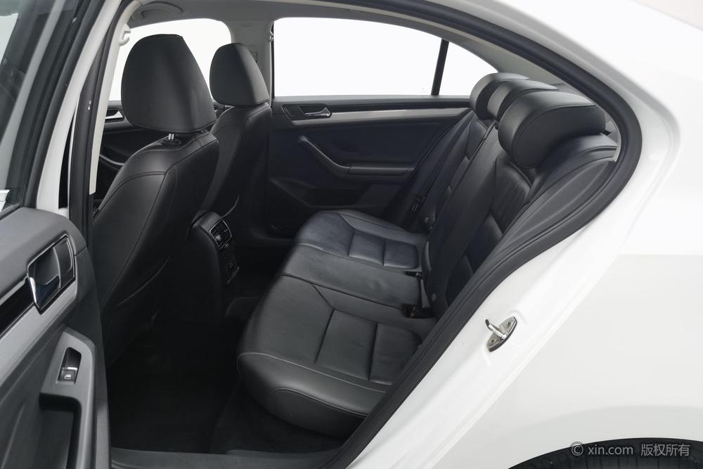 Volkswagen Sagitar 2017 180TSI автоматическое Premium – фото 20