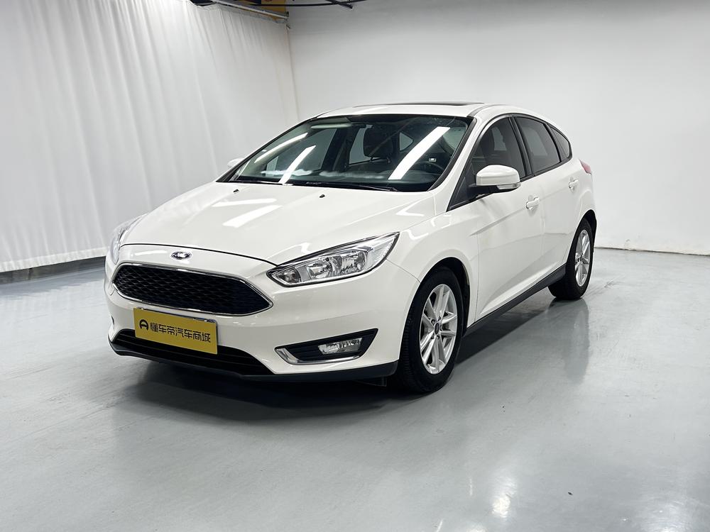 Ford Focus 2017 2 EcoBoost 125 автоматическое Super Fashion Zhixing Edition – фото 1