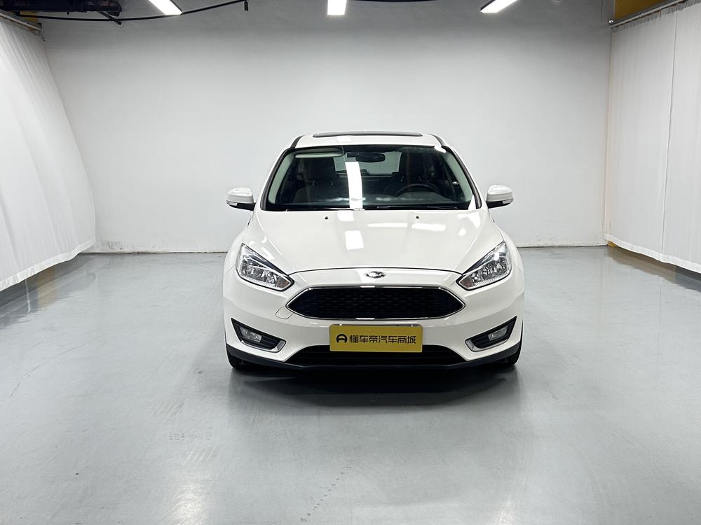 Ford Focus 2017 2 EcoBoost 125 автоматическое Super Fashion Zhixing Edition – фото 2