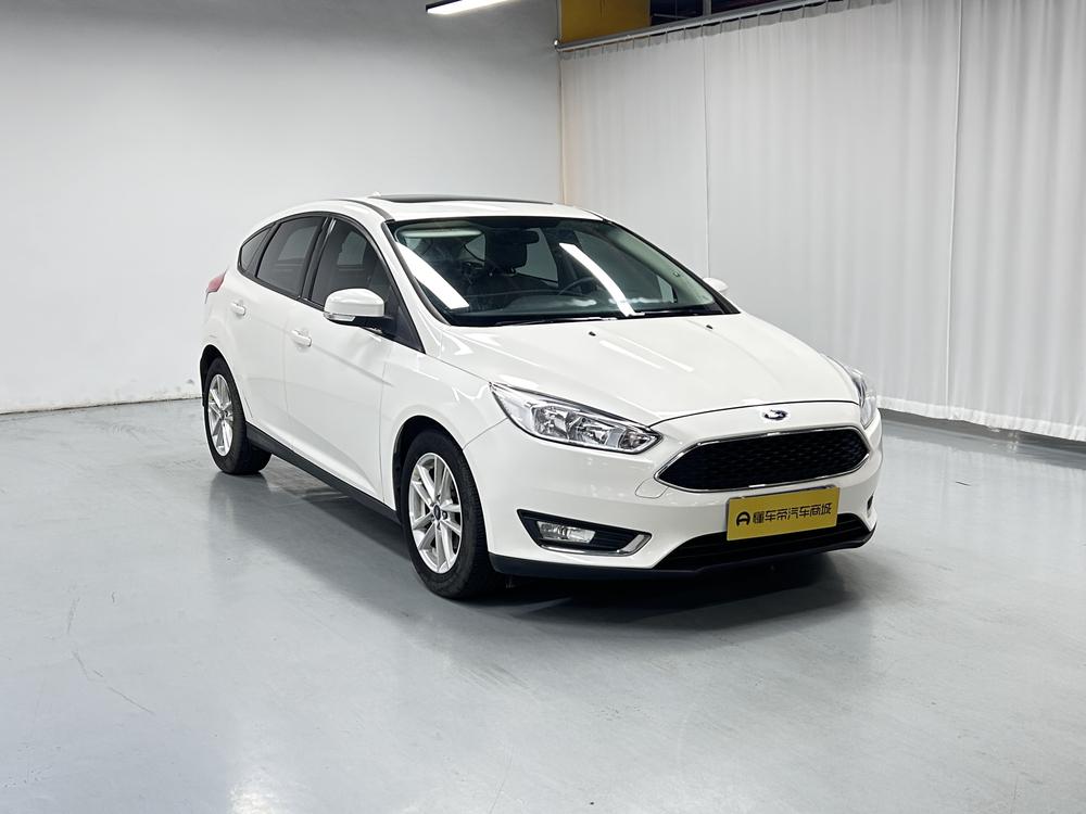 Ford Focus 2017 2 EcoBoost 125 автоматическое Super Fashion Zhixing Edition – фото 3