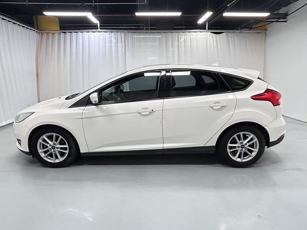 Ford Focus 2017 2 EcoBoost 125 автоматическое Super Fashion Zhixing Edition – фото 4