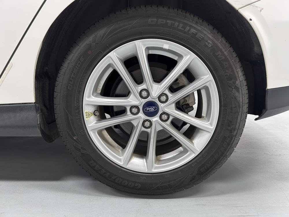 Ford Focus 2017 2 EcoBoost 125 автоматическое Super Fashion Zhixing Edition – фото 9