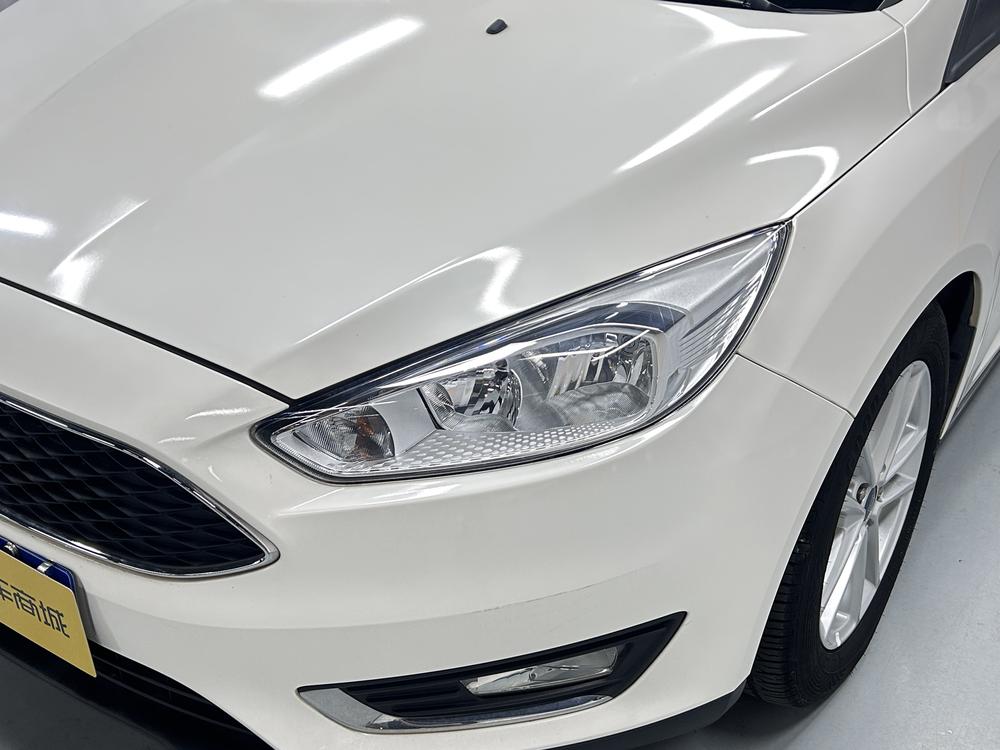 Ford Focus 2017 2 EcoBoost 125 автоматическое Super Fashion Zhixing Edition – фото 12