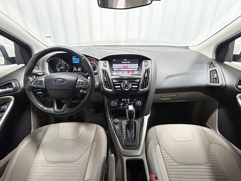 Ford Focus 2017 2 EcoBoost 125 автоматическое Super Fashion Zhixing Edition – фото 14