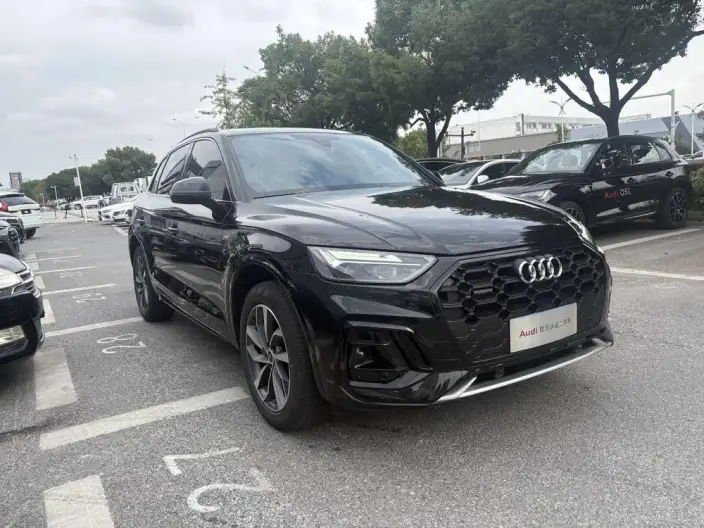 Audi Q5L 2024 Model 40TFSI Luxury Dynamic Model – фото 3