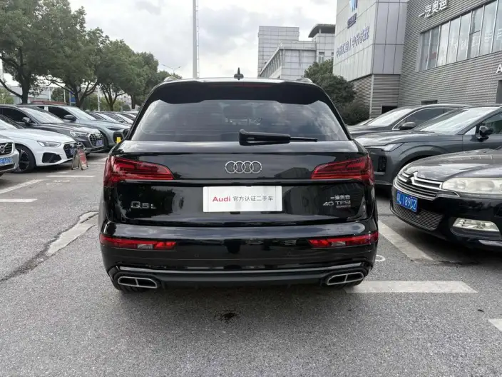 Audi Q5L 2024 Model 40TFSI Luxury Dynamic Model – фото 6