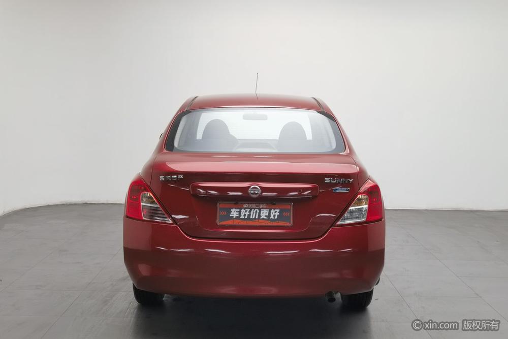 Nissan Sunny 2011 1.5XE Manual Comfort – фото 3