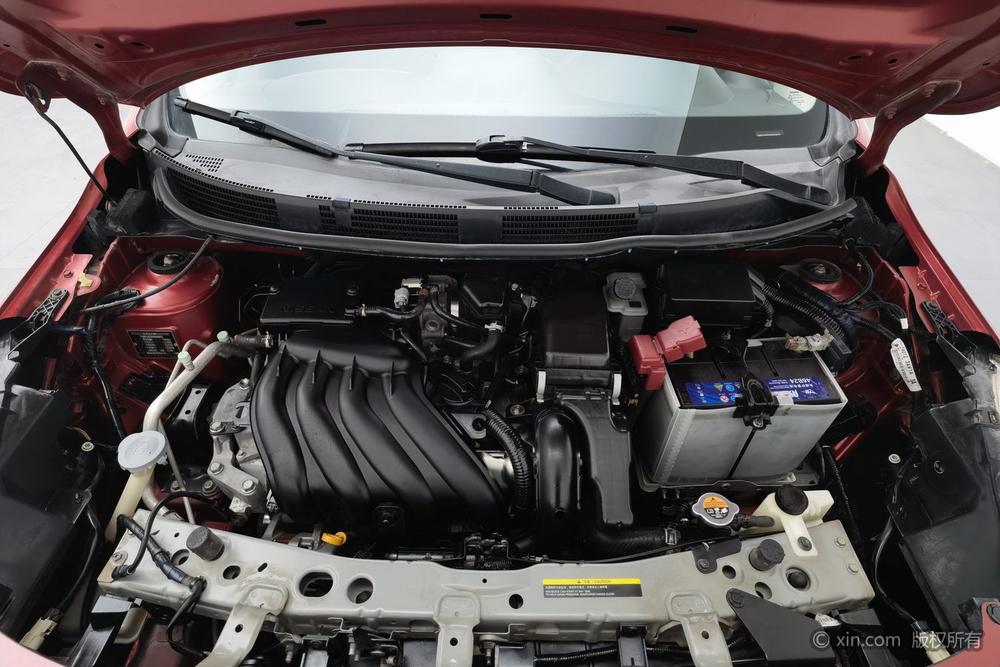 Nissan Sunny 2011 1.5XE Manual Comfort – фото 5