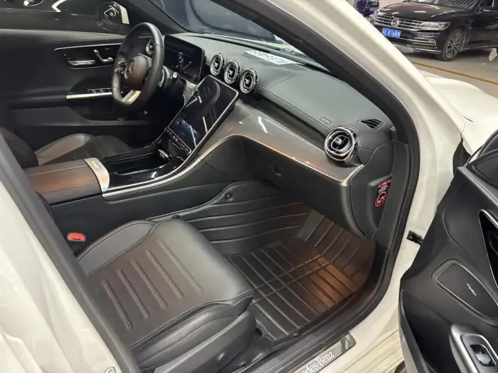 Mercedes-Benz C-Class 2022 Model C 260 L Sports Edition – фото 6
