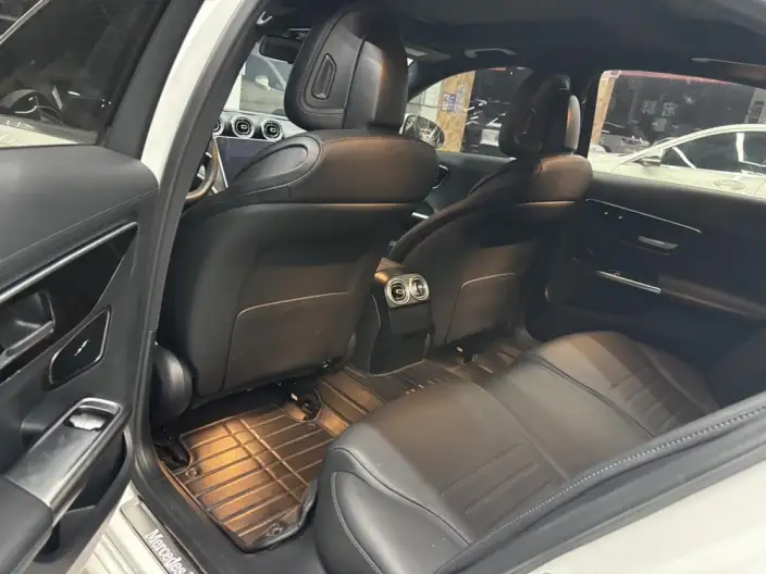 Mercedes-Benz C-Class 2022 Model C 260 L Sports Edition – фото 9