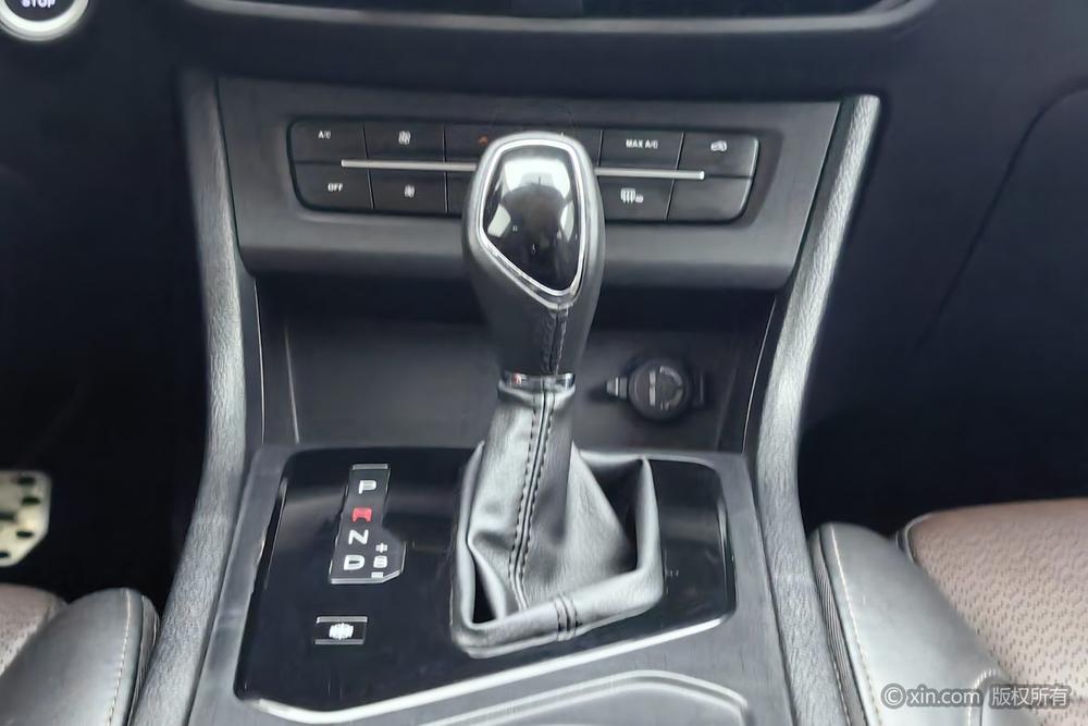 Fengguang S560 2021 1.5T CVT Elite 7 seat – фото 16