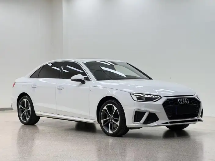 Audi A4 L 2023 Model 40 TFSI Fashion Dynamic Model – фото 3