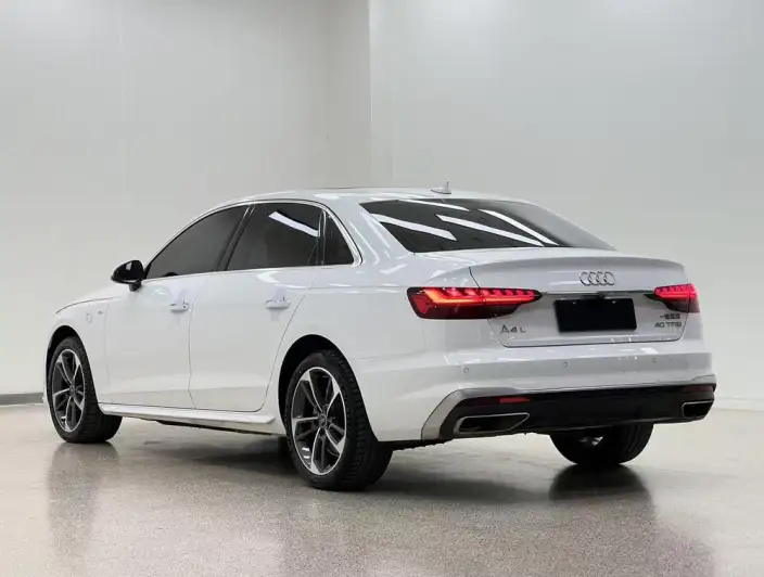 Audi A4 L 2023 Model 40 TFSI Fashion Dynamic Model – фото 5