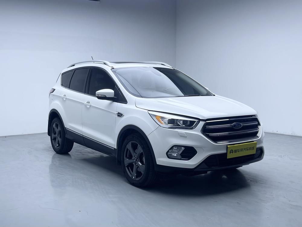 Ford Kuga 2019 EcoBoost 180 2WD Luxury Ford Country VI – фото 3