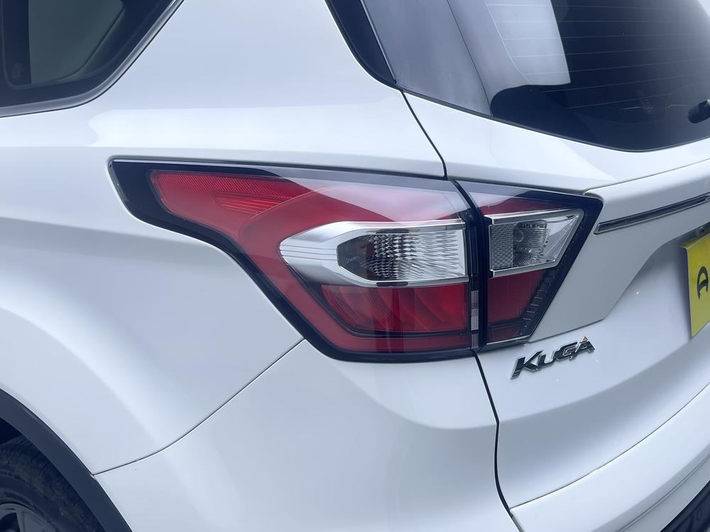 Ford Kuga 2019 EcoBoost 180 2WD Luxury Ford Country VI – фото 13