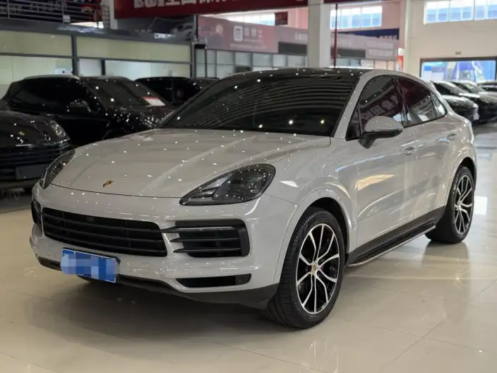 Cayenne Coupé 2023 Model Cayenne Coupé 3.0T Platinum edition – фото 1