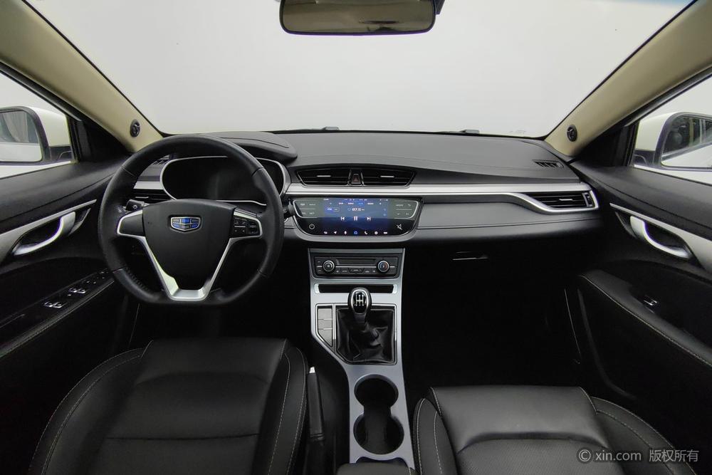 Geely Emgrand 2018 1.5L Manual Up Connected Edition – фото 13