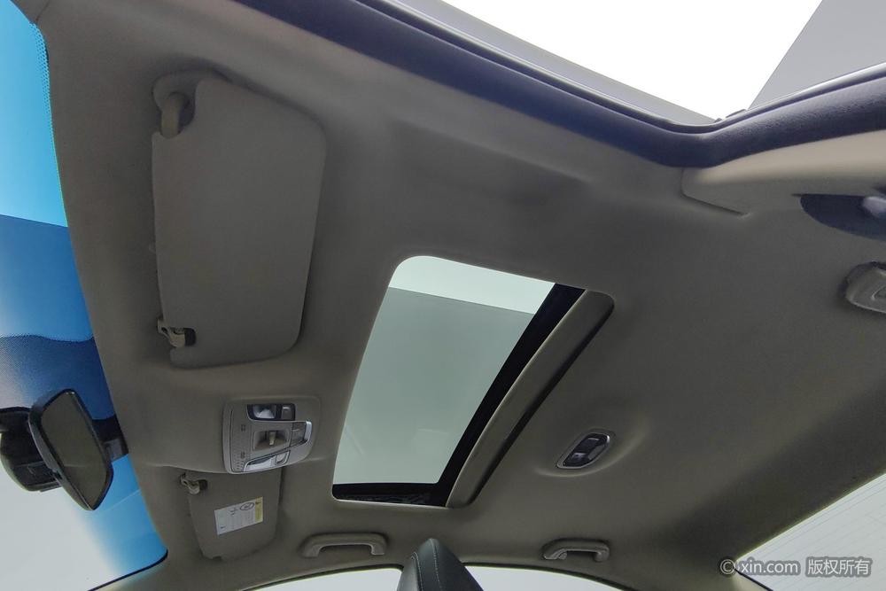 Geely Emgrand 2018 1.5L Manual Up Connected Edition – фото 19