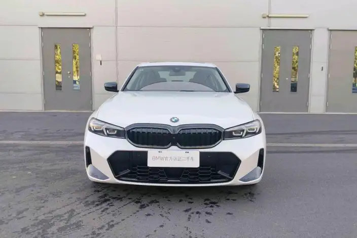 BMW 3 Series 2025 Model 330Li M Sports Night Set – фото 2