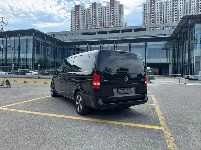 Viano 2024 Model 2.0T Elite Edition 7 seat – фото 5