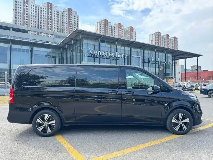 Viano 2024 Model 2.0T Elite Edition 7 seat – фото 7