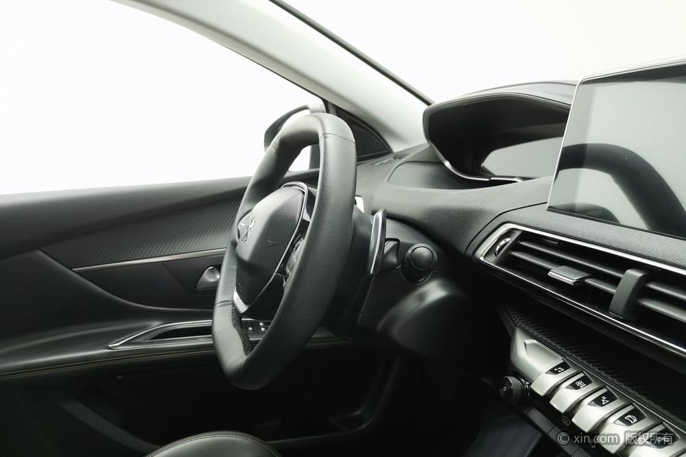 Peugeot 5008 2017 380THP 7-seater Elite – фото 12