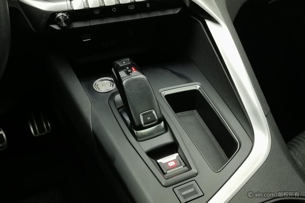 Peugeot 5008 2017 380THP 7-seater Elite – фото 15