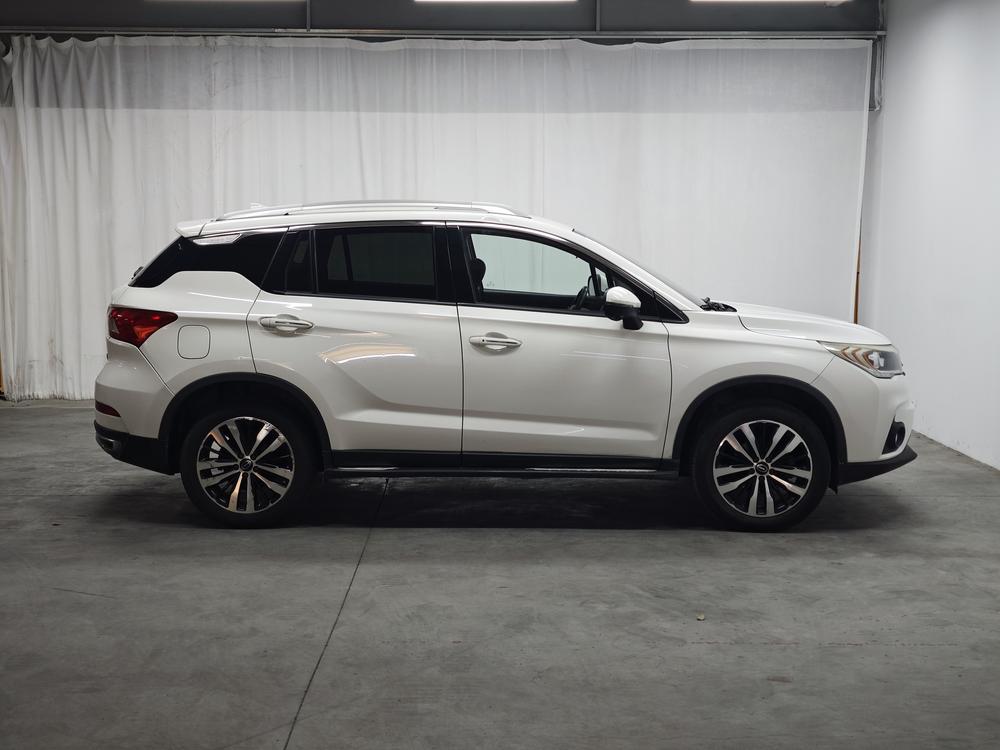 GAC GS4 2017 235T Automatic 2WD Luxury Connected – фото 8